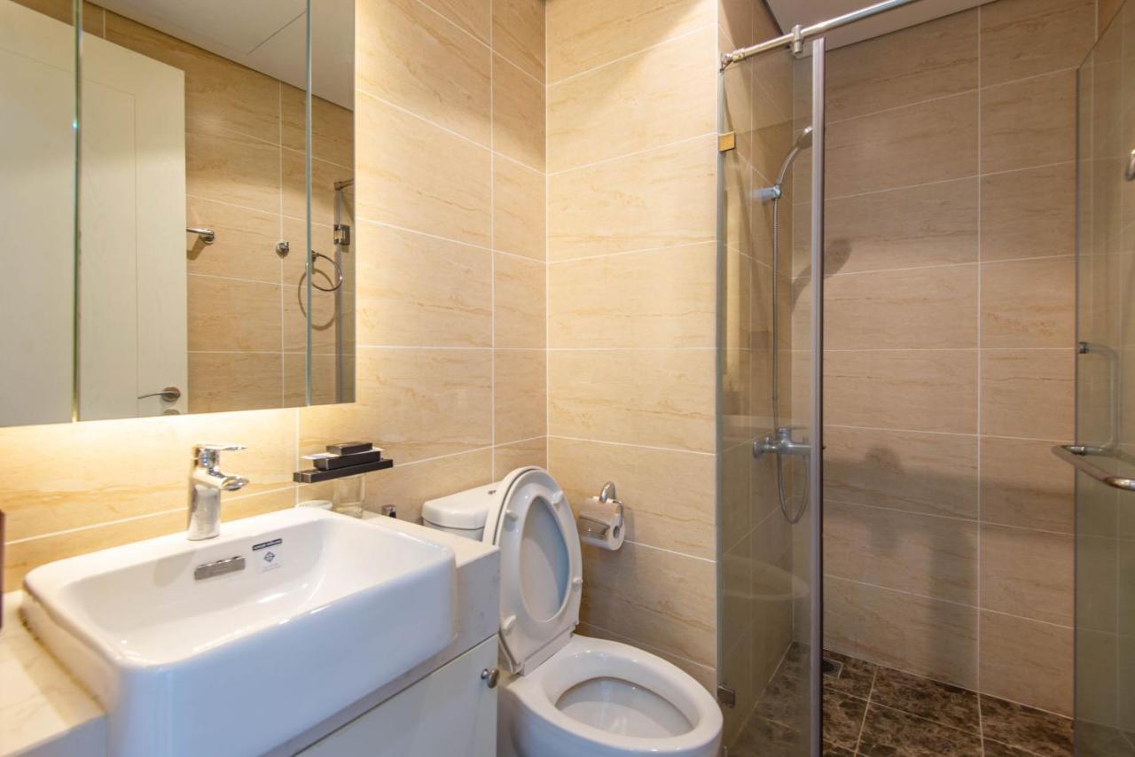 22Housing Vinhomes D'Capitale Hotel & Residence Hanoi Bagian luar foto
